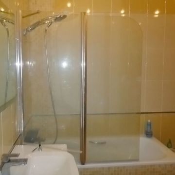 Шторка на ванну LUX PEARL GV-602