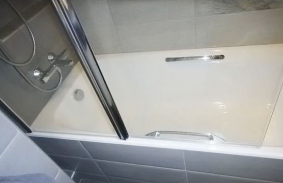 Шторка на ванну LUX PEARL GV-602